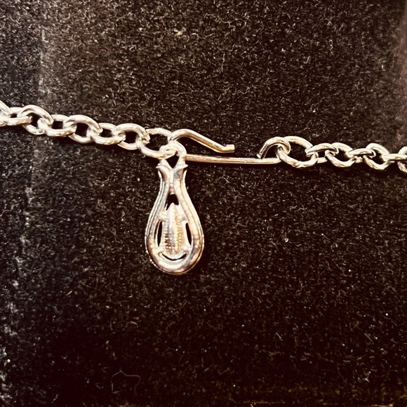 Silver Tone Cable Chain And Rhinestone Bib Necklace (3851) - Picture 6 of 6